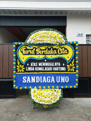 Papan Bunga Duka di Medan Sunggal